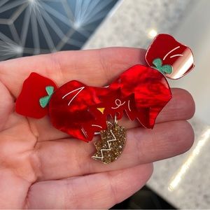 La Vidriola Pop! I love My Christmas Cracker Brooch